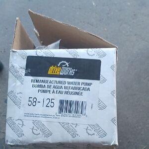 Driveworks Water Pump in Box For a 97-99 Jeep Wrangler